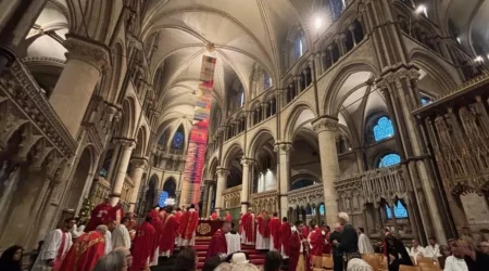 Misa solemne en la Catedral de Canterbury