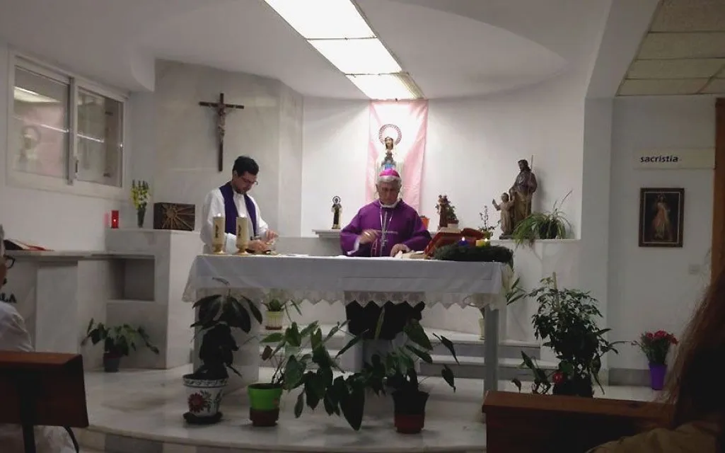 El Obispo de Cádiz y Ceuta, Mons. Rafael Zornoza, celebra Misa en la capilla del Hospital de Puerto Real.?w=200&h=150