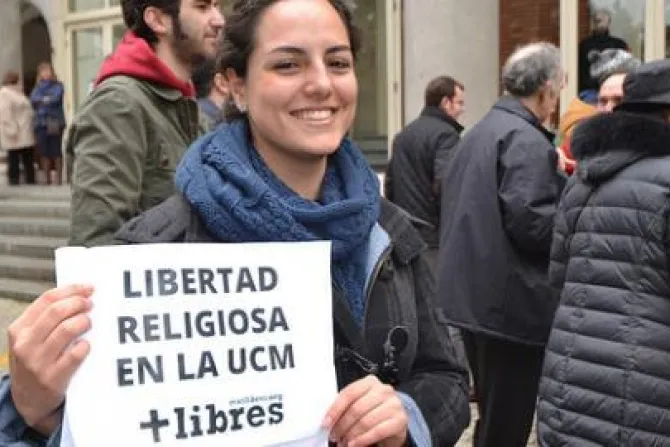 Más de 23.000 personas denuncian cierre de capilla en Universidad Complutense de Madrid