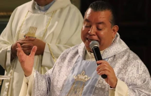 P. Víctor Carabés Chávez. Crédito: Radio Cristo Rey