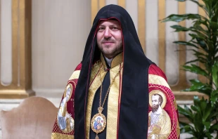 Mykola Bychok, ucraniano de 45 años, es el cardenal más joven del mundo. Crédito: Daniel Ibáñez / EWTN News.