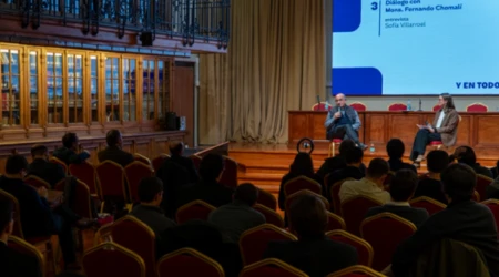 Cardenal Chomali en el Seminario "Y en todo caridad"