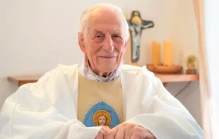 Cardenal Estanislao Karlic, Arzobispo emérito de Paraná (Argentina) y uno de los redactores del Catecismo de la Iglesia Católica. Crédito: Arzobispado de Paraná.