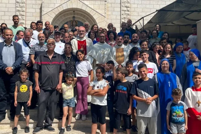 Cardenal de Jerusalén visita la única parroquia católica de Gaza y pide rezar por esa comunidad 16052024