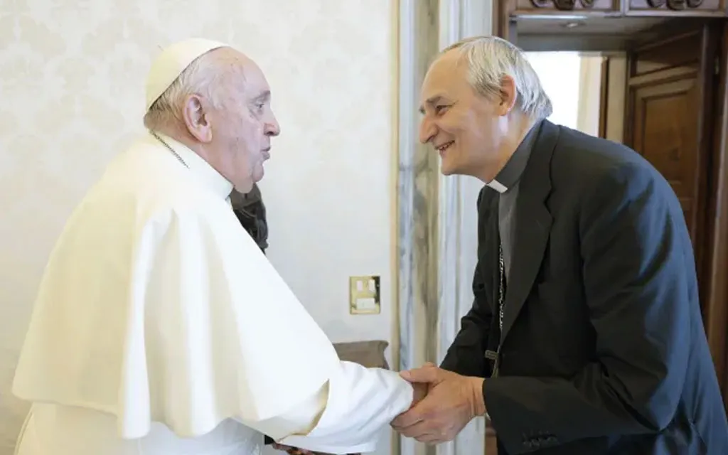 El Papa Francisco y el Cardenal Matteo Zuppi?w=200&h=150