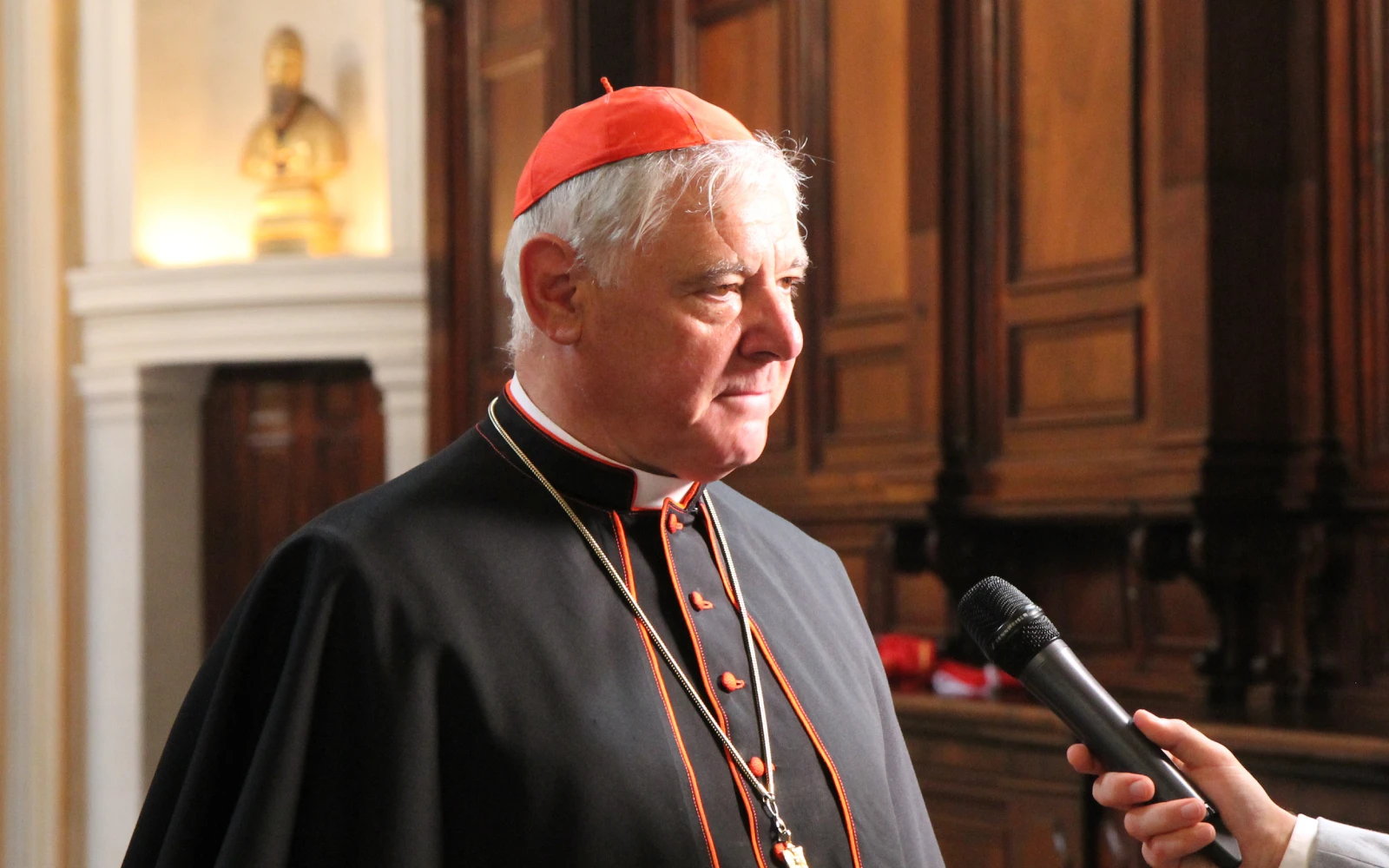 El Cardenal Gerhard Müller  tras tomar posesión de su iglesia titular, Santa Inés en Agonía, en Roma, el 14 de septiembre de 2014.?w=200&h=150