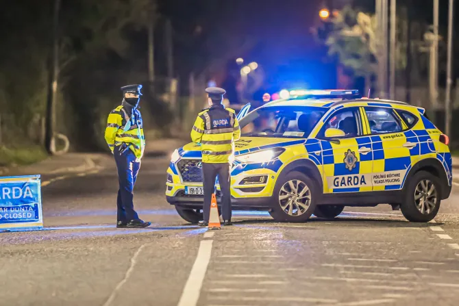 Carro policía de Irlanda