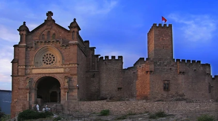 Castillo y Basílica en JAvier (Navarra, España), cuna de San Francisco Javier.