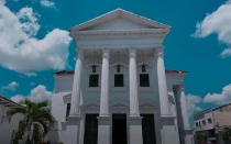 Fachada de la Catedral de Cartago (Colombia).