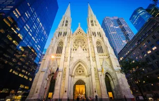 Catedral de San Patricio en Nueva York. Crédito: John Bilous / Shutterstock.