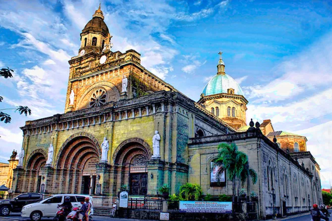 La Catedral que se “resiste a desaparecer” recibe al Papa Francisco en Filipinas