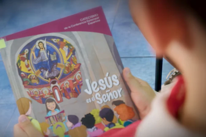 La Conferencia Episcopal Española impulsa la catequesis parroquial.