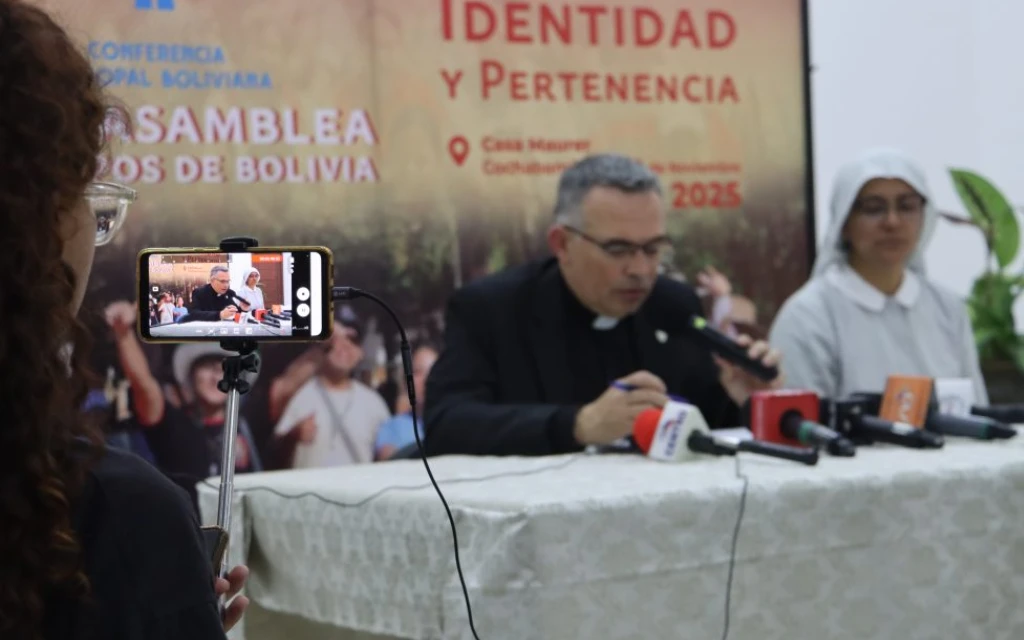 Conferencia de prensa de la CEB?w=200&h=150