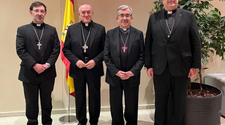 De izquierda a derecha, el Cardenal Cobo, Mons, Pioppo, Mons. Argüello y Mons. García Magán.