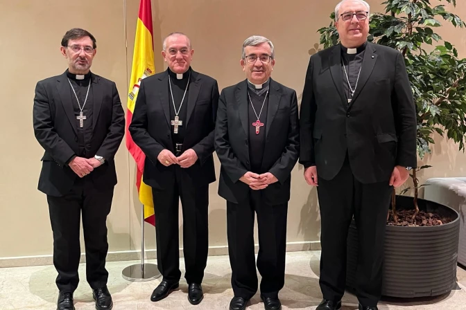 De izquierda a derecha, el Cardenal Cobo, Mons, Pioppo, Mons. Argüello y Mons. García Magán.