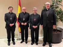 De izquierda a derecha, el Cardenal Cobo, Mons, Pioppo, Mons. Argüello y Mons. García Magán.