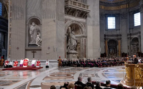 Celebración de la Pasión del Señor en el Vaticano. Crédito: Daniel Ibáñez / ACI Prensa.