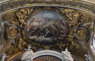 Interior de la iglesia de Gesù e Maria en Roma (Italia). Crédito: Mentnafunangann / Wikimedia (CC BY-SA 4.0).