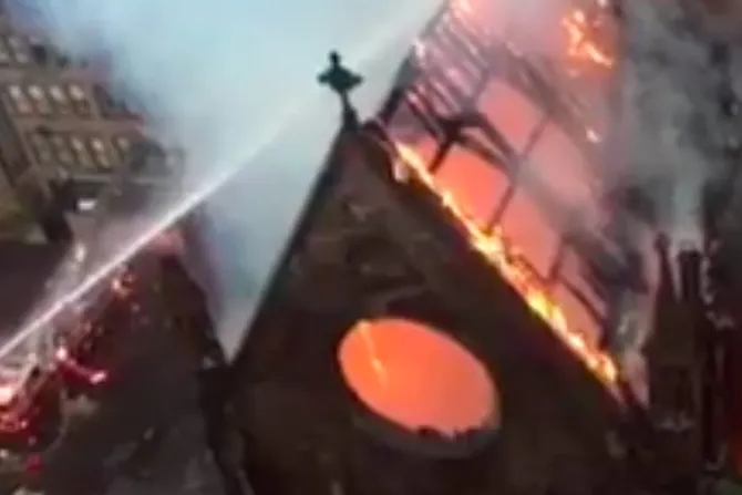 Se incendia iglesia ortodoxa en Manhattan