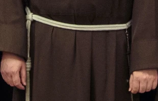 Foto referencial: Fraile franciscano. Cru00e9dito: Wikimedia / Dominio pu00fablico 