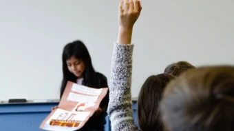 Imagen referencial de una clase de Religión.