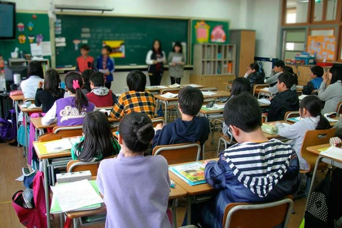 Argentina celebra a los educadores en su día 