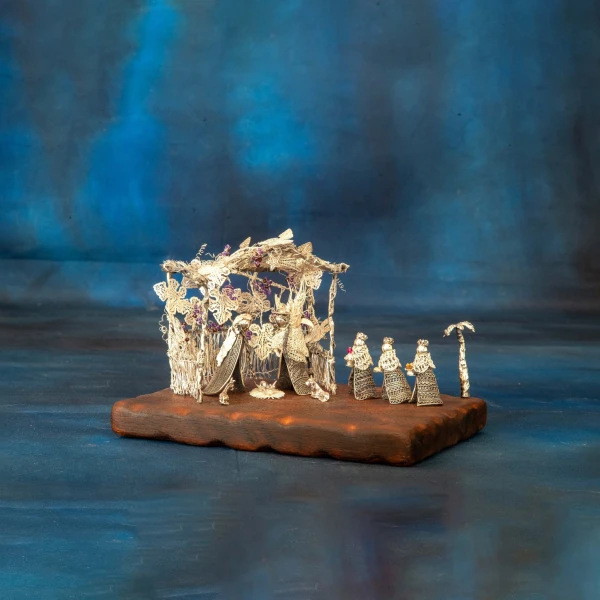 “Luz divina en filigrana” – Junín. Autor: Joyerías Alaria. Técnica: Orfebrería. Crédito: ICTYS