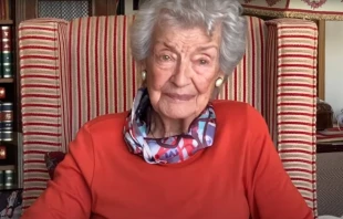 Conchita Fuentes, abuela de 90 años con más de 100.00 seguidores en Instagram. Crédito: YouTube Abueliconchita2.