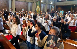 En 62 ciudades del mundo, miles de empresarios y sus familias se consagraron al Sagrado Corazón de Jesús. Crédito: Eduardo Berdejo / ACI Prensa.