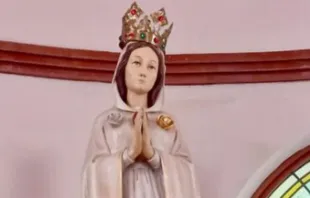 Imagen de la Virgen de la Rosa Mística con su corona Crédito: Instagram Parroquia.Victoria