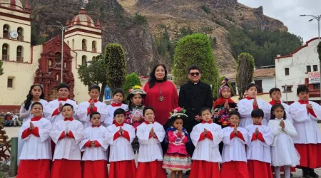 Coro de Niños Acólitos de Huancavelica
