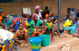 Cristianos desplazados de sus hogares en Burkina Faso. Crédito: ACN.