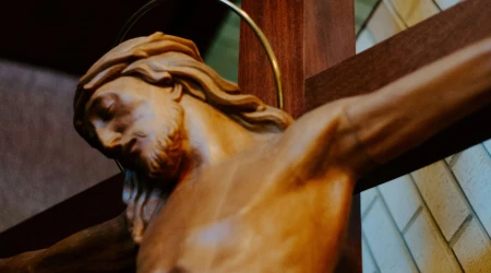 Foto referencial de un crucifijo