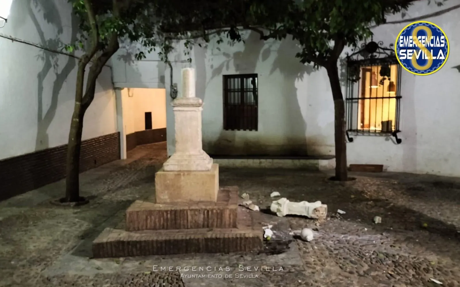 La Cruz de San Lázaro de Sevilla, esculpida en el siglo XVI fue vandalizada la noche del 21 al 22 de octubre de 2023.?w=200&h=150