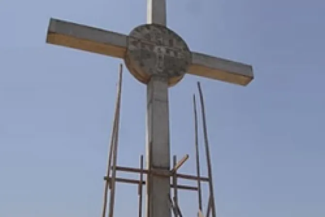 Inauguran Cruz de San Benito más alta del mundo en Perú