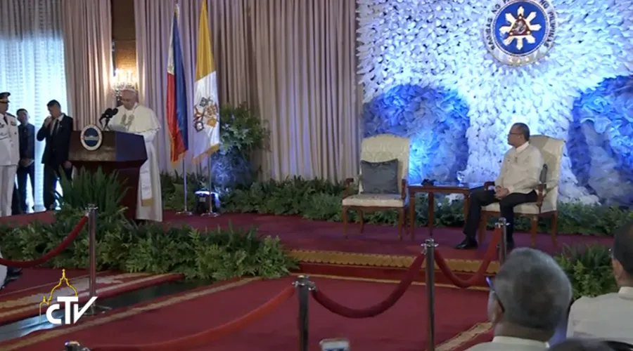 El Papa Francisco durante su discurso ante el Presidente de Filipinas / Foto: Captura Youtube?w=200&h=150