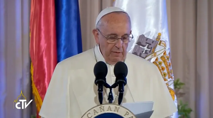 Papa Francisco pronuncia su discurso ante las autoridades de Filipinas / Foto: Captura Youtube?w=200&h=150