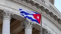 Imagen referencial / Bandera de Cuba. Crédito: Jeremy Bezanger / Unsplash.