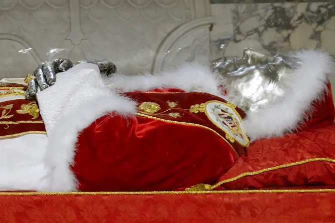 El cuerpo del Papa Pío IX