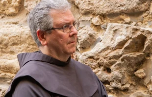 Fray Patton recordó que la realidad de la Sagrada Familia “era muy difícil” al momento del nacimiento de Jesús, que no tenía ningún albergue. Crédito: Custodia de Tierra Santa.