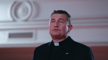 El sacerdote español P. Custodio Ballester.