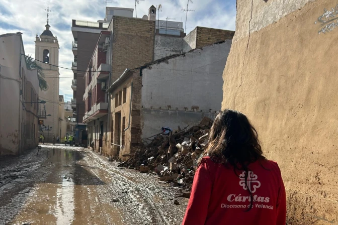 La Iglesia Católica sigue en primer línea para atender a los afectados por las inundaciones en Valencia, tres meses después.