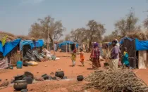 Campamento de cristianos desplazados por el terrorismo islámico en Burkina Faso