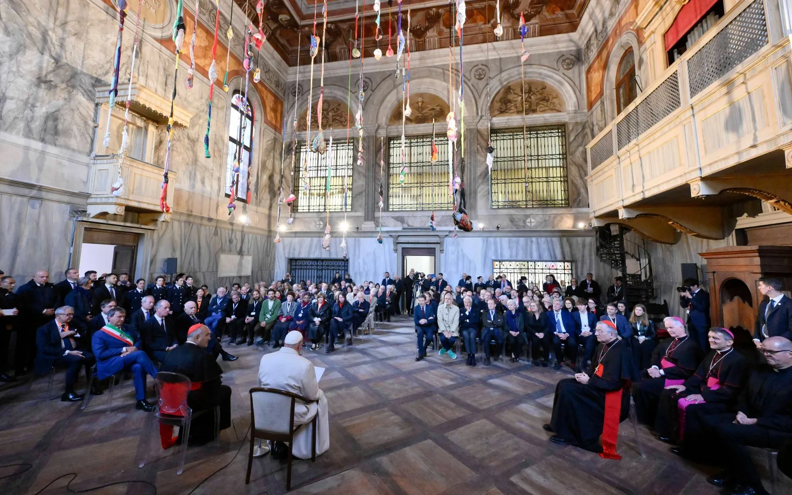El Papa Francisco durante su discurso a artistas reunidos en Venecia?w=200&h=150