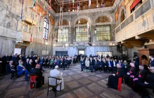 El Papa Francisco durante su discurso a artistas reunidos en Venecia Crédito: Vatican Media