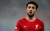 Diogo Jota + estrella del Liverpool F.C. de Inglaterra y de la selección de Portugal.