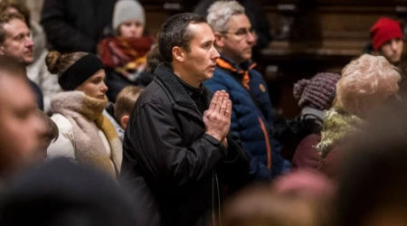 Fieles de la diócesis en una Misa