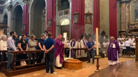 Imagen del funeral del P. Matteo Balzano