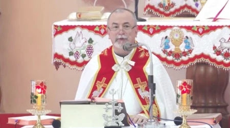 al jesuita Kyr Cyril Vasil, como delegado pontificio en asuntos litúrgicos para la archieparquía de Ernakulam-Angamaly, en la India.