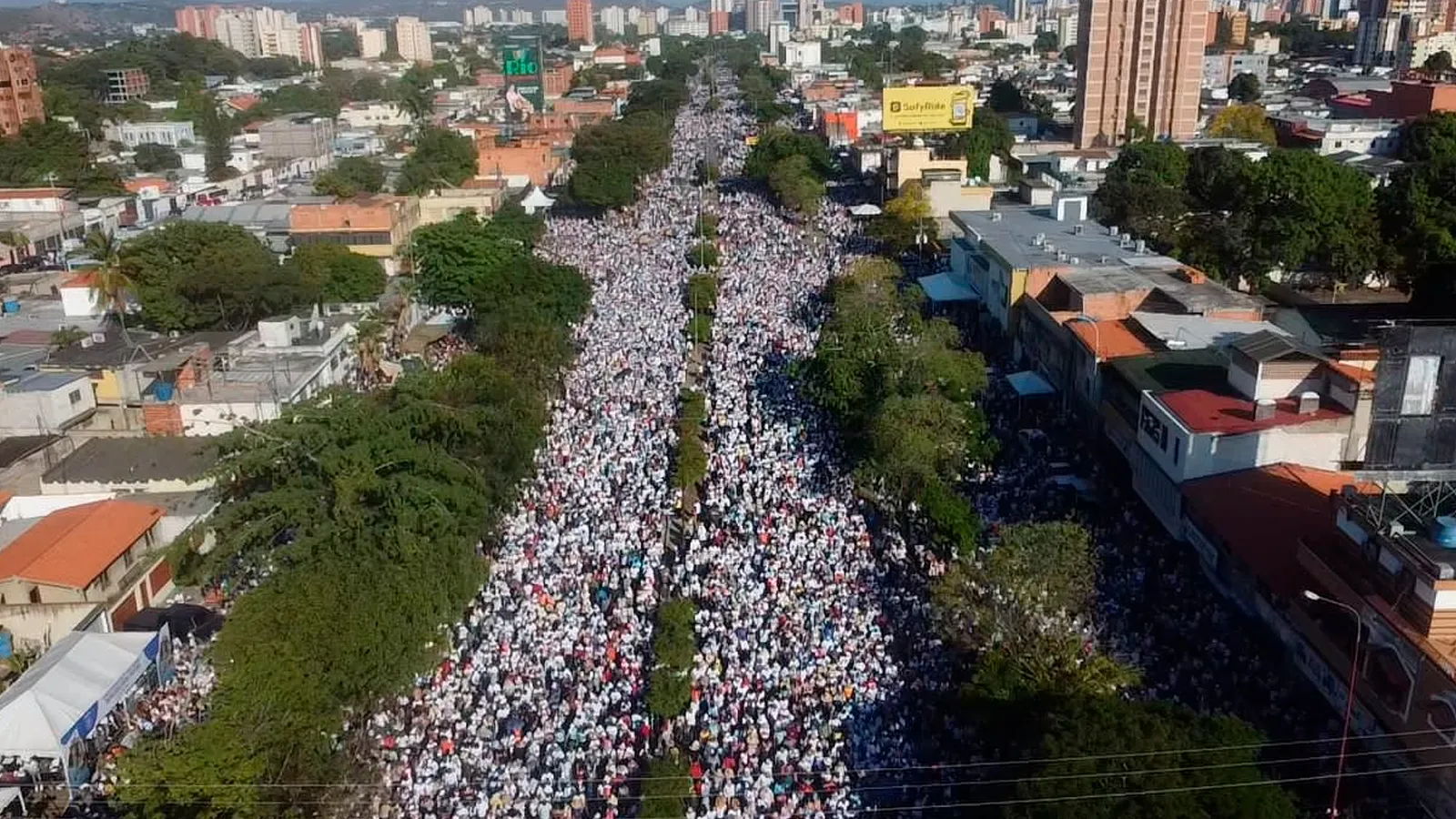 Millones de personas se congregaron en las calles de Barquisimeto para acompañar a la Divina Pastora.?w=200&h=150